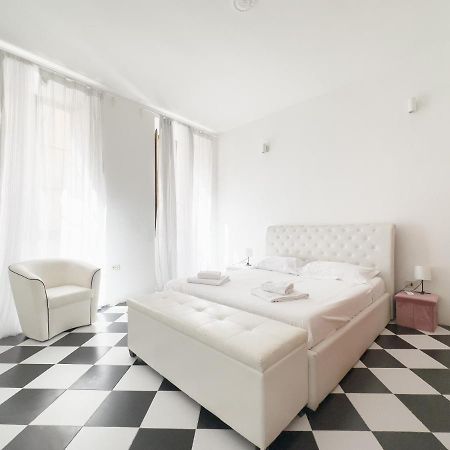 Domus Sant'Elena 2 Apartment Rome Exterior photo