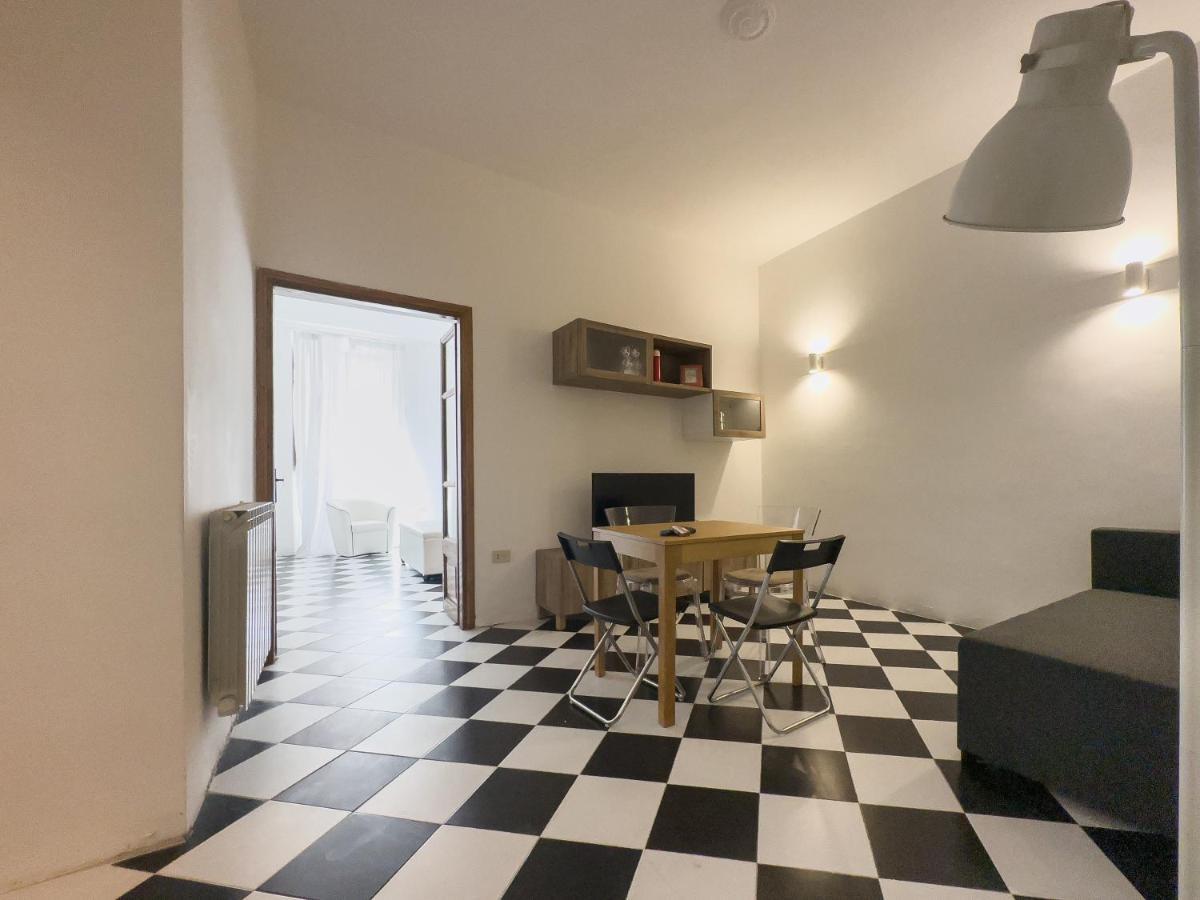 Domus Sant'Elena 2 Apartment Rome Exterior photo
