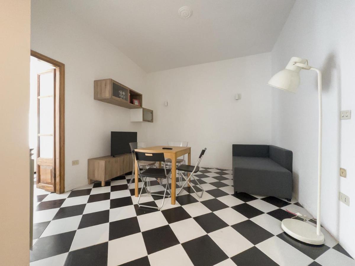 Domus Sant'Elena 2 Apartment Rome Exterior photo