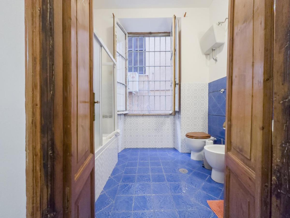 Domus Sant'Elena 2 Apartment Rome Exterior photo