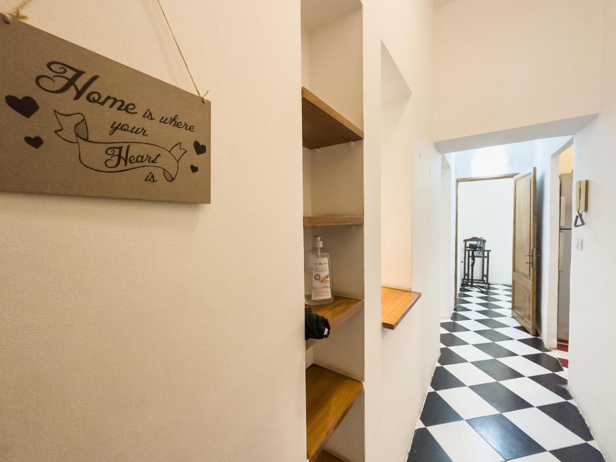 Domus Sant'Elena 2 Apartment Rome Exterior photo