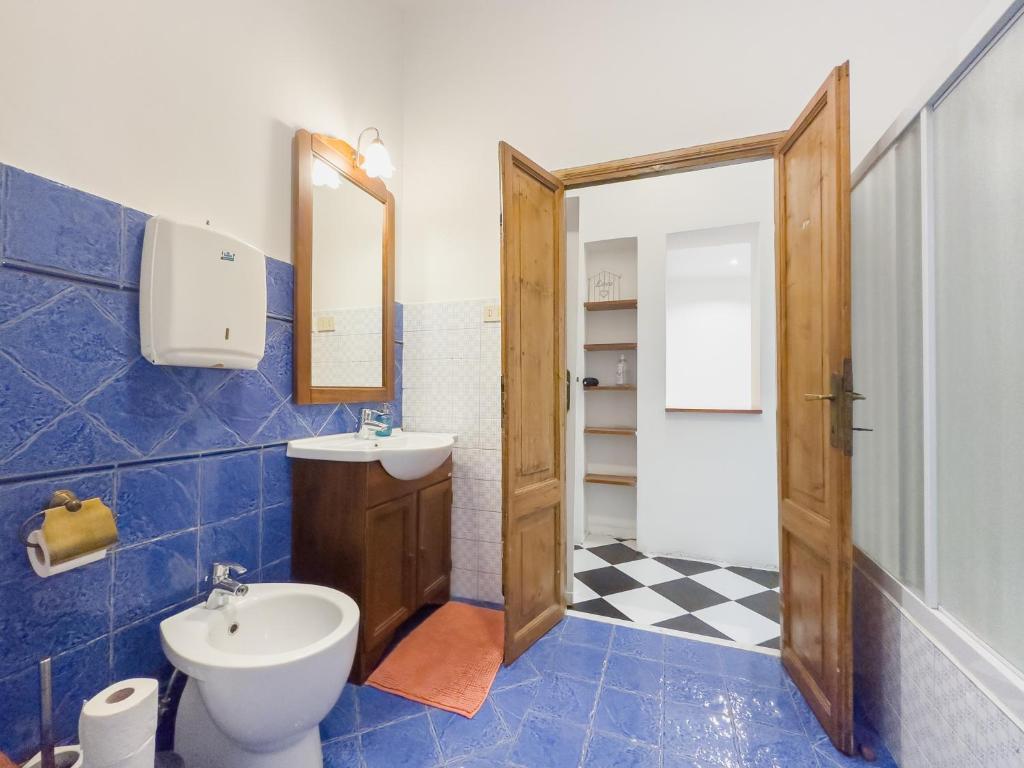 Domus Sant'Elena 2 Apartment Rome Exterior photo